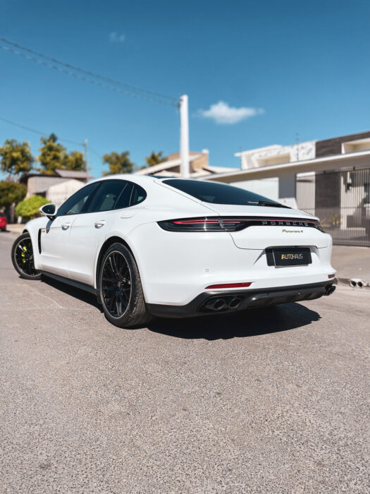 PORSCHE PANAMERA 4 2021 completo