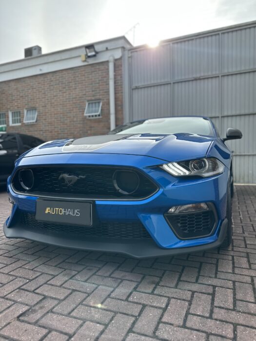 FORD Mustang 2021 completo