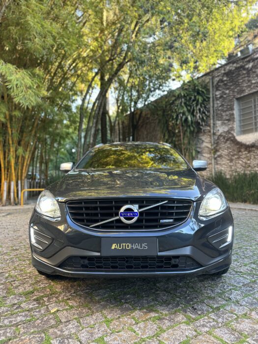 VOLVO XC60 2015 completo