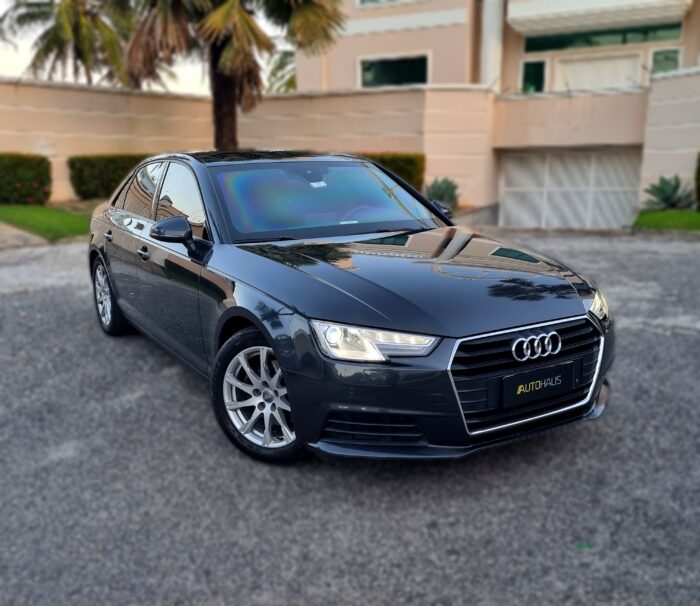 AUDI A4 SEDAN 2018 completo