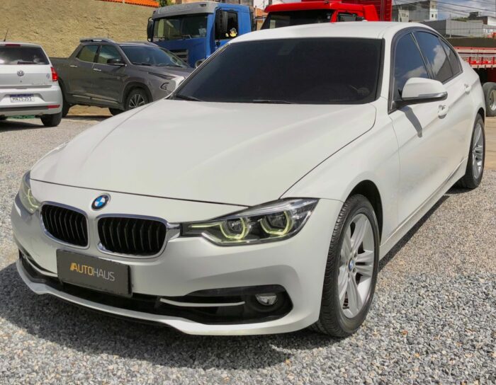 BMW 320 i 2016 completo