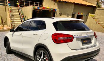 MERCEDES-BENZ GLA200 2015 completo