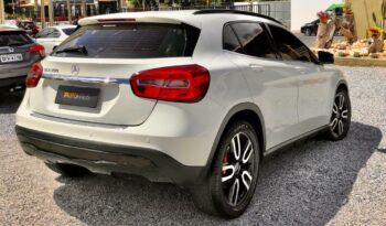 MERCEDES-BENZ GLA200 2015 completo