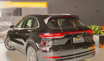 PORSCHE CAYENNE 2020 completo