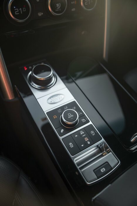 LAND ROVER DISCOVERY 2020 completo