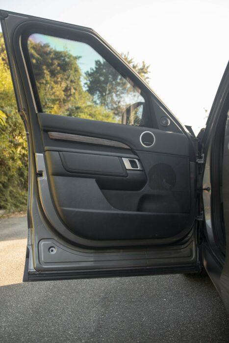 LAND ROVER DISCOVERY 2020 completo