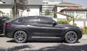 BMW X4 2023 completo