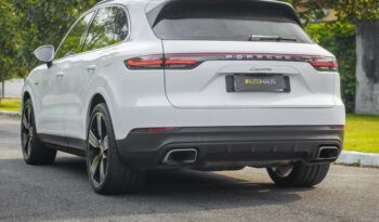 PORSCHE CAYENNE 2020 completo