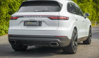 PORSCHE CAYENNE 2020 completo