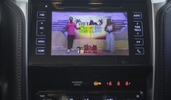TOYOTA HILUX SW4 2019 completo
