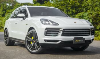 PORSCHE CAYENNE 2020 completo
