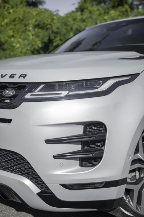 LAND ROVER EVOQUE 2020 completo