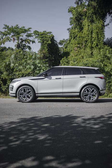 LAND ROVER EVOQUE 2020 completo