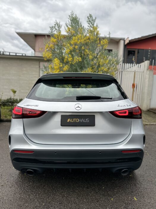 MERCEDES-BENZ GLA 35 AMG 2022 completo