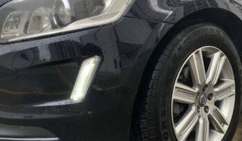 VOLVO XC60 2017 completo