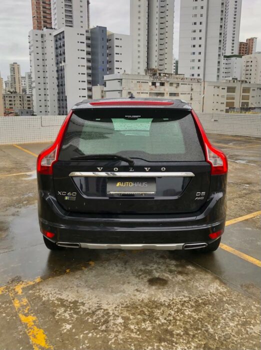 VOLVO XC60 2017 completo