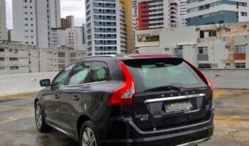 VOLVO XC60 2017 completo