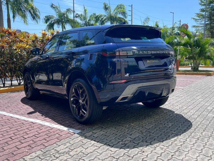 LAND ROVER EVOQUE 2022 completo