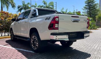 TOYOTA HILUX 2021 completo