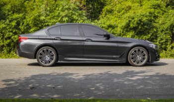 BMW 530i 2018 completo
