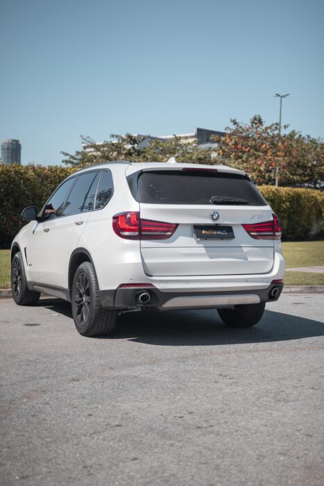 BMW X5 2015 completo