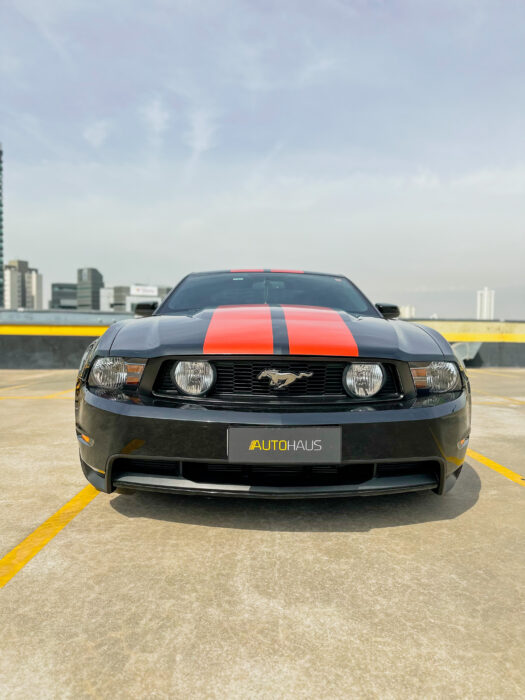 FORD Mustang 2011 completo