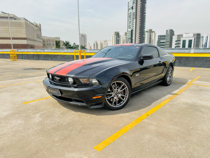 FORD Mustang 2011 completo