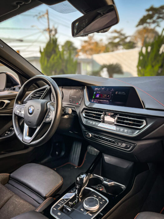 BMW 118i 2020 completo
