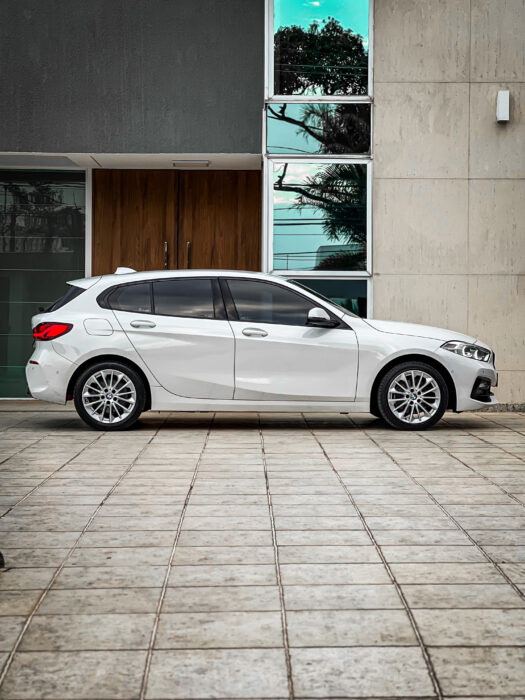 BMW 118i 2020 completo