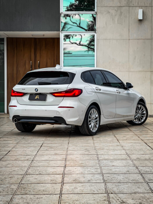 BMW 118i 2020 completo