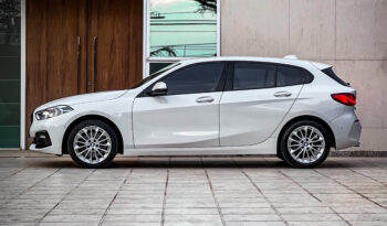 BMW 118i 2020 completo