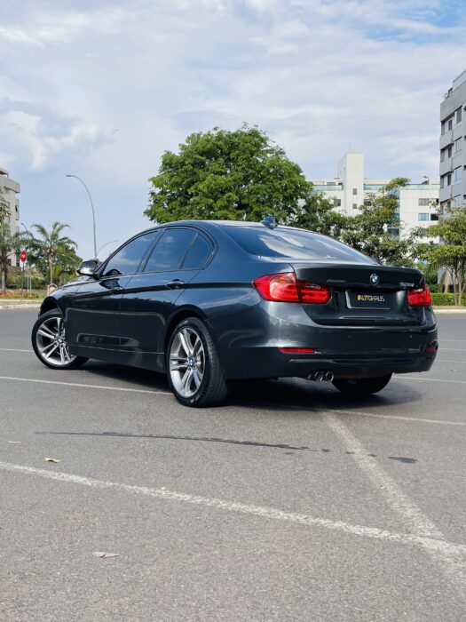 BMW 328i 2015 completo