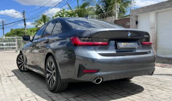 BMW 320i 2021 completo