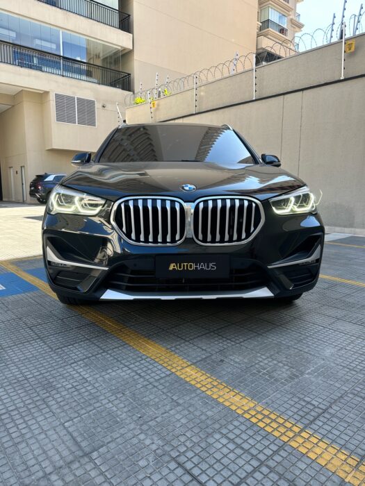 BMW X1 2021 completo