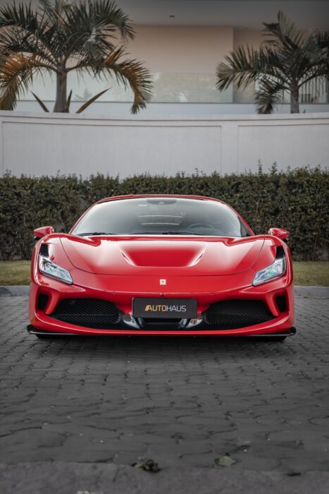 FERRARI F8 TRIBUTO 2022 completo