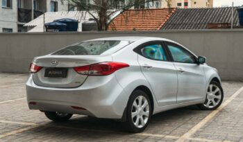 HYUNDAI Elantra 2013 completo