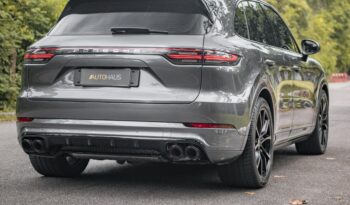 PORSCHE CAYENNE 2021 completo