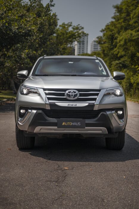 TOYOTA HILUX SW4 2019 completo