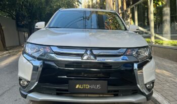 MITSUBISHI OUTLANDER 2018 completo