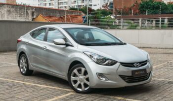 HYUNDAI Elantra 2013 completo