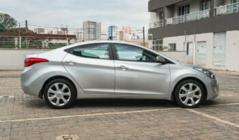 HYUNDAI Elantra 2013 completo