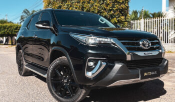 TOYOTA HILUX SW4 2020 completo