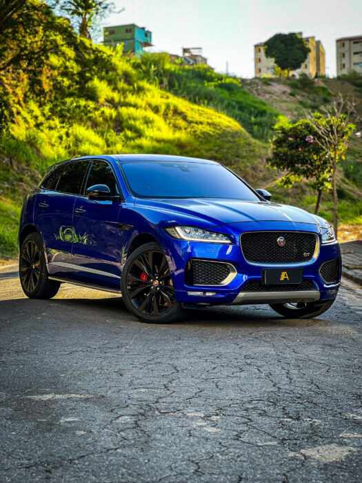 JAGUAR F-PACE 2017 completo