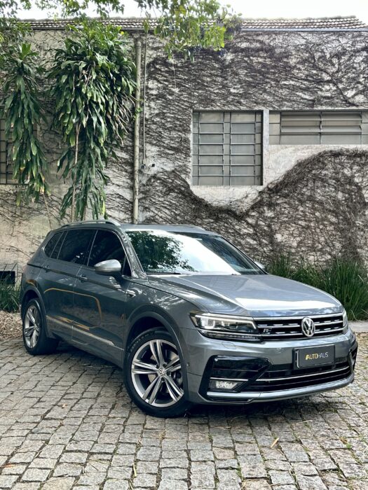 VOLKSWAGEN TIGUAN 2018 completo