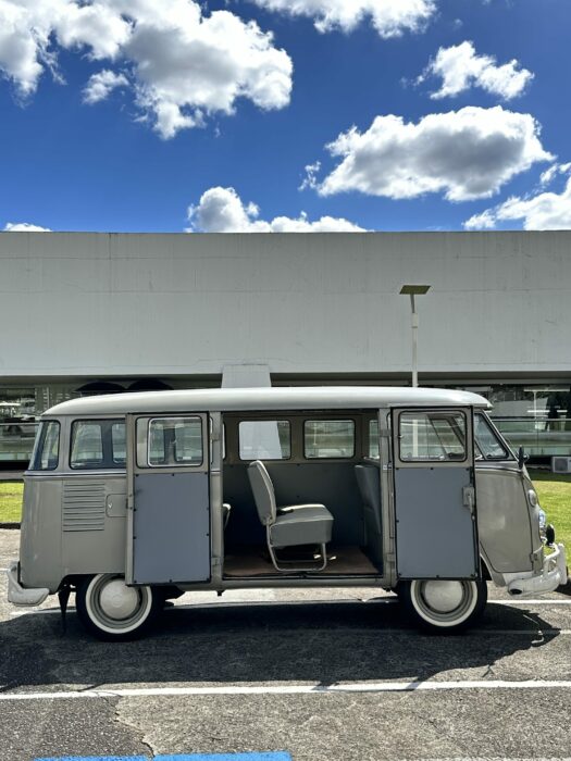 VOLKSWAGEN KOMBI 1964 completo