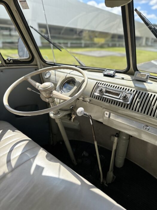 VOLKSWAGEN KOMBI 1964 completo