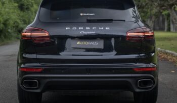 PORSCHE CAYENNE 2018 completo