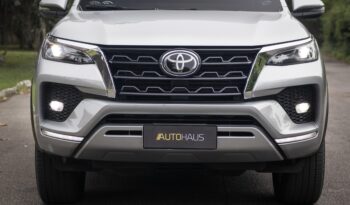 TOYOTA HILUX SW4 2021 completo