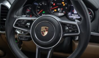 PORSCHE CAYENNE 2018 completo