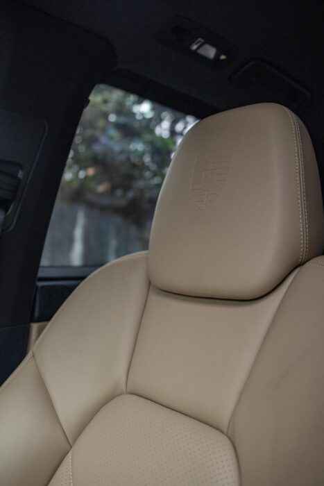 PORSCHE CAYENNE 2018 completo